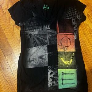 Black-T Women’s Medium (Love)